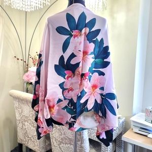 🍒NWT🍒 TED BAKER SILK CAPE SCARF